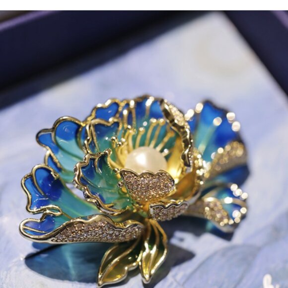 Luxury Blue Enamel Peony Flower Brooch Pin - Picture 1 of 4